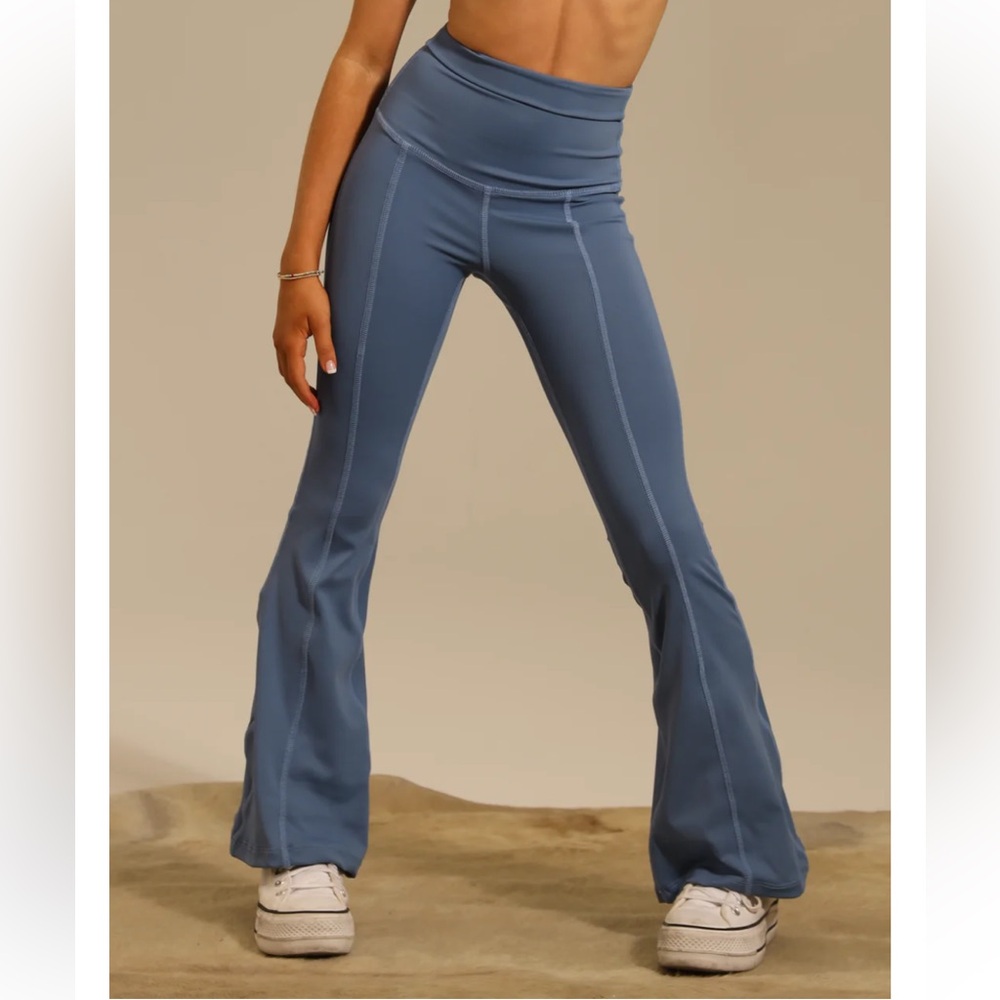 High-Waist Blue Boot-Cut Active Pants